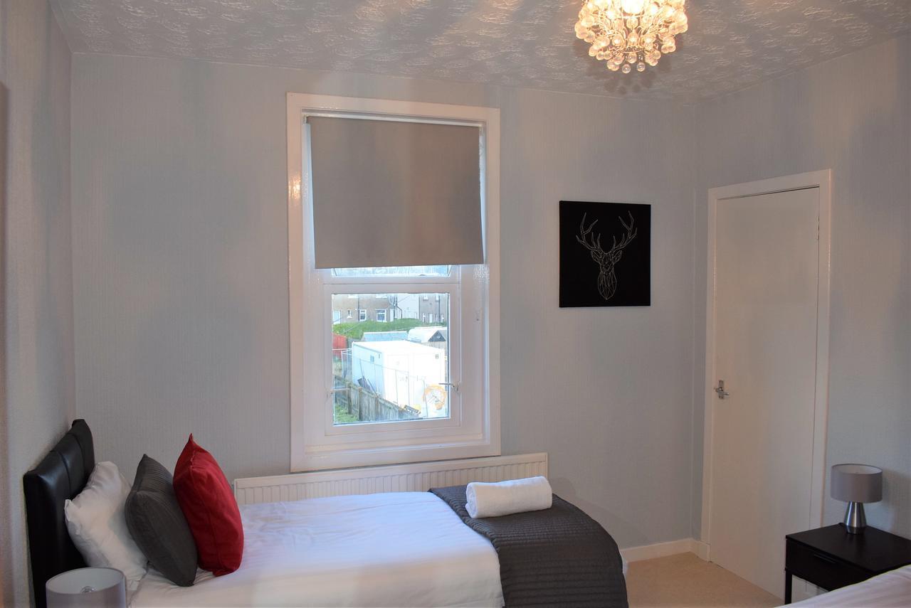 Kelpies Serviced Apartments - Wallace Falkirk Exterior foto